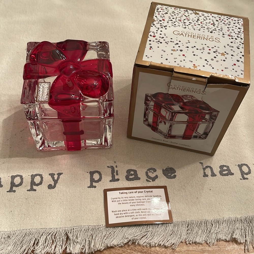 🎁🎁❤️❤️CRYSTAL Box Godinger Gatherings Present Box/ Christmas/Valentine’s - Picture 6 of 8